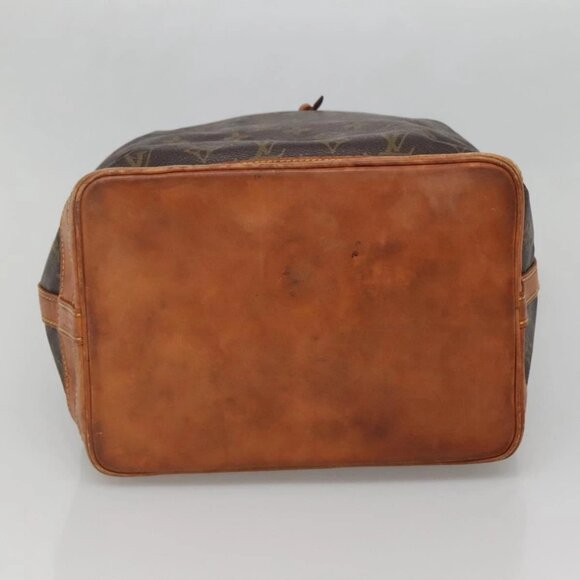 LOUIS VUITTON Monogram Noe Shoulder Bag - Picture 5 of 16